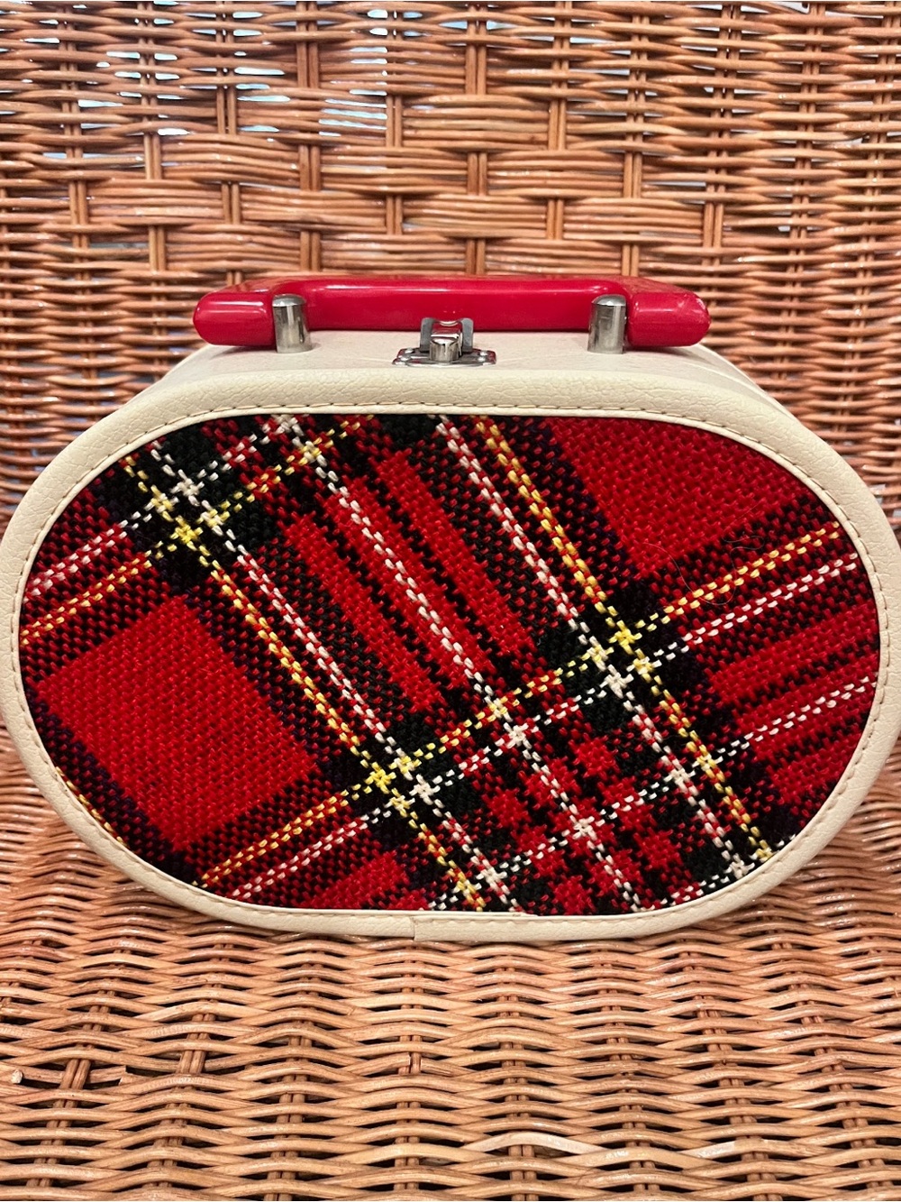 Red Tartan Oval Cosmetic Case with Cream Trim